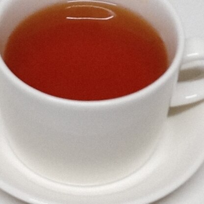 みかんと蜂蜜でおいしいね♪紅茶がみかん色っぽくなるし♪